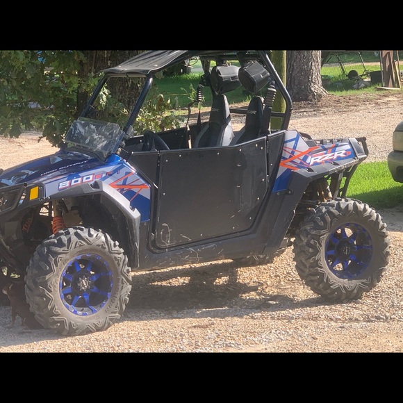 Meet your Posher, Perry - Picture 1 of 1